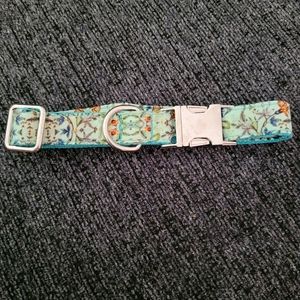 Floral dog collar